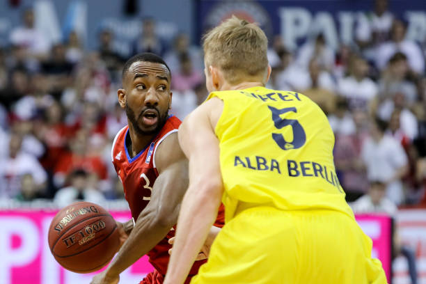 他的多位置 他的多位置